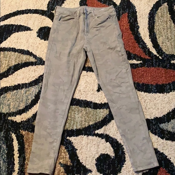 AE Camo Jeans - Picture 2 of 5